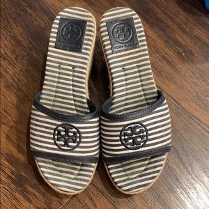 Pre owned Tory Burch slip on